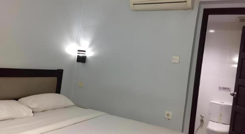 Hotel K77 Думай Экстерьер фото